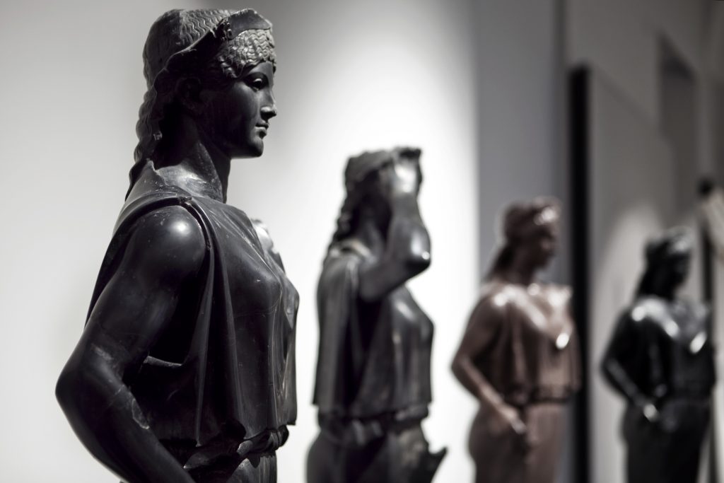 Museo Palatino, Erme femminili, interpretate come Danaidi