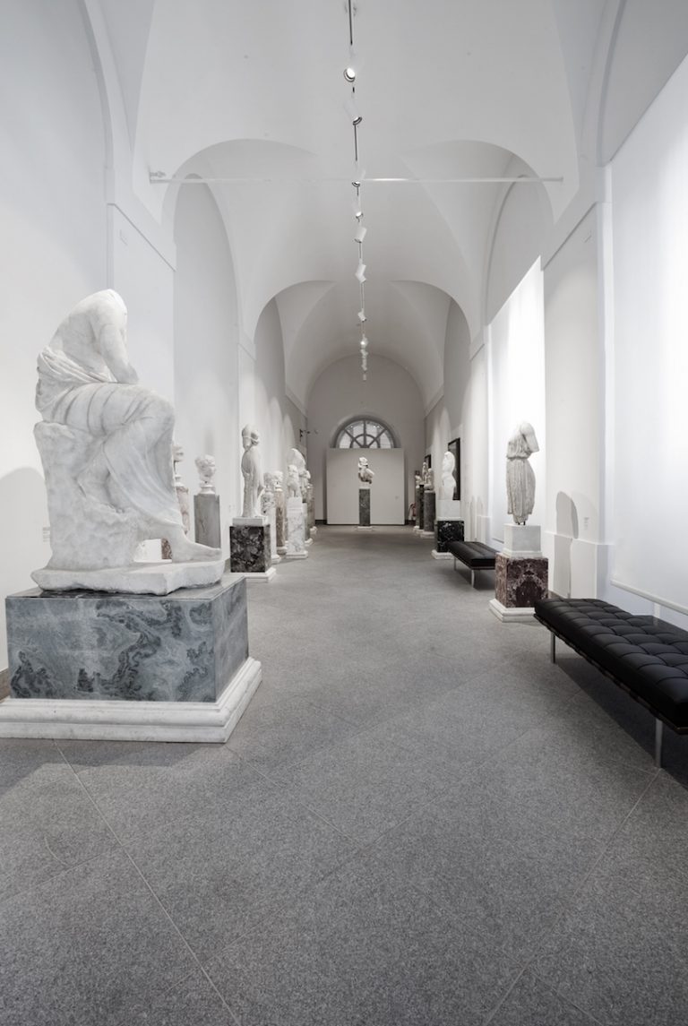 帕拉蒂尼博物馆，皇宫，雕像（摄影：Claudia Pescatori）