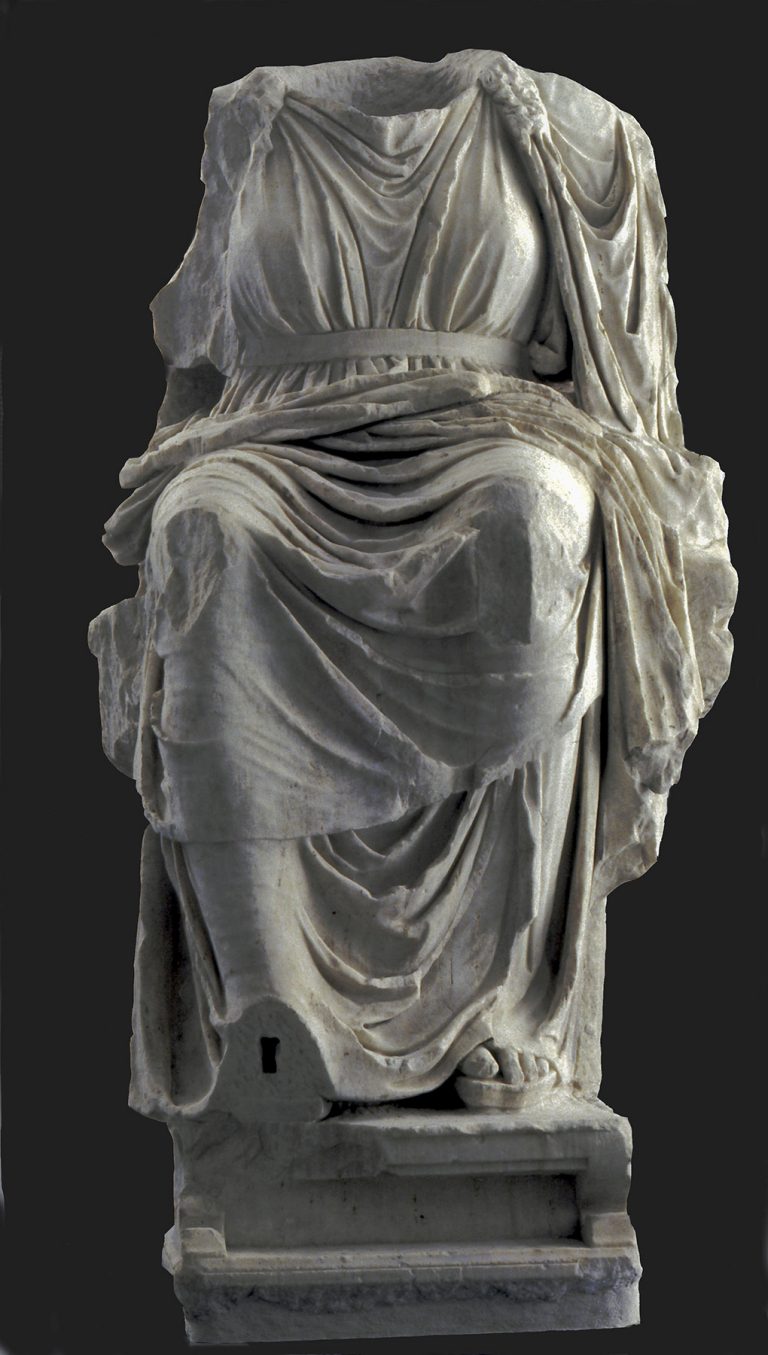 Statua della Magna Mater (Grande Madre)