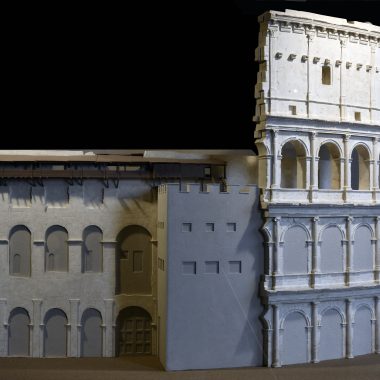 La vita nel Colosseo durante il Medioevo. #2-La fortezza dei Frangipane