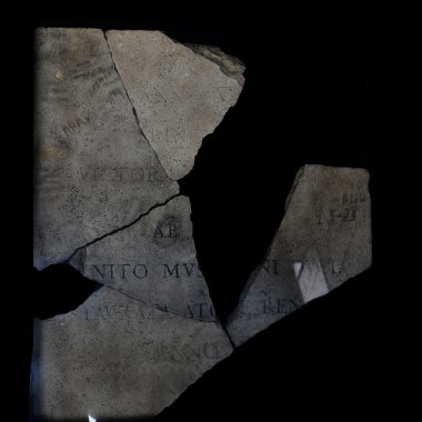 A fascist-era inscription and the return of the cross to the Colosseum