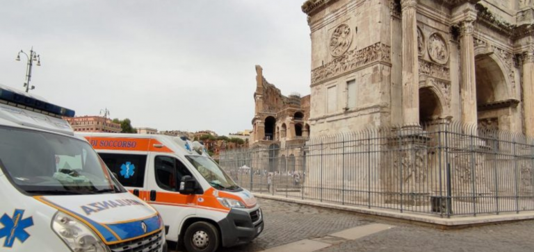 The Parco archeologico del Colosseo renews its commitment to the safety of citizens and visitors. In August a Medical Unit will be active in the square in front of the Colosseum.